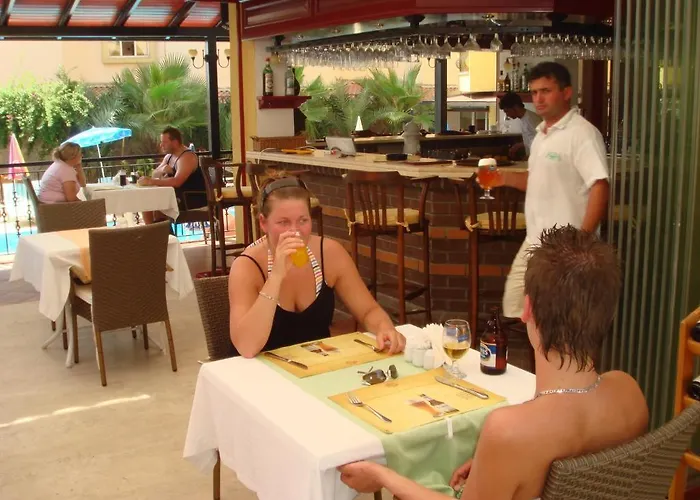 Aroma 酒店 阿拉尼亚