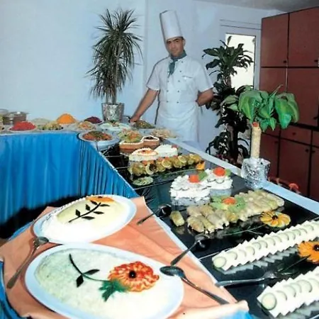 Hotel Aroma 3*