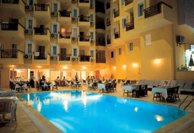 Aroma فندق ألانيا